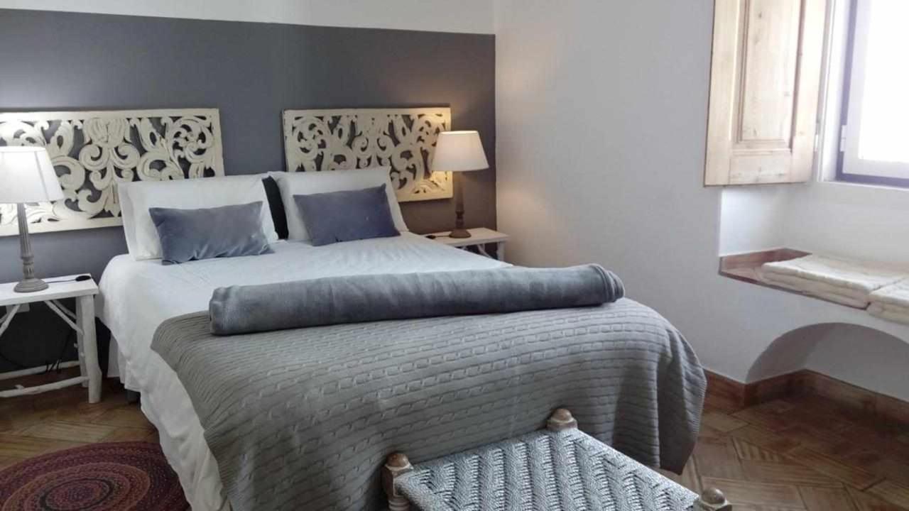 Casa Da Tia Amalia Vandrarhem Mértola Exteriör bild