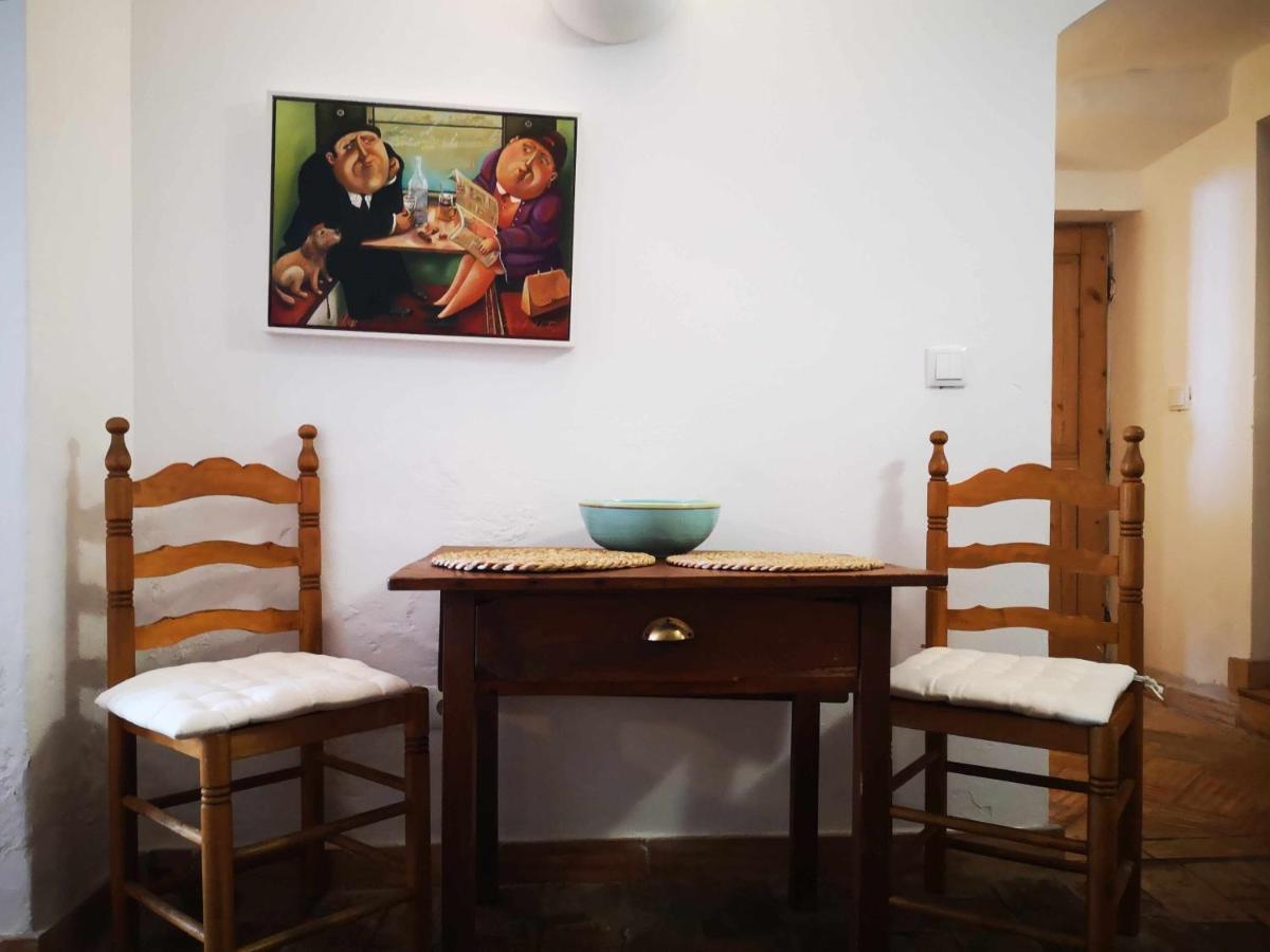 Casa Da Tia Amalia Vandrarhem Mértola Exteriör bild