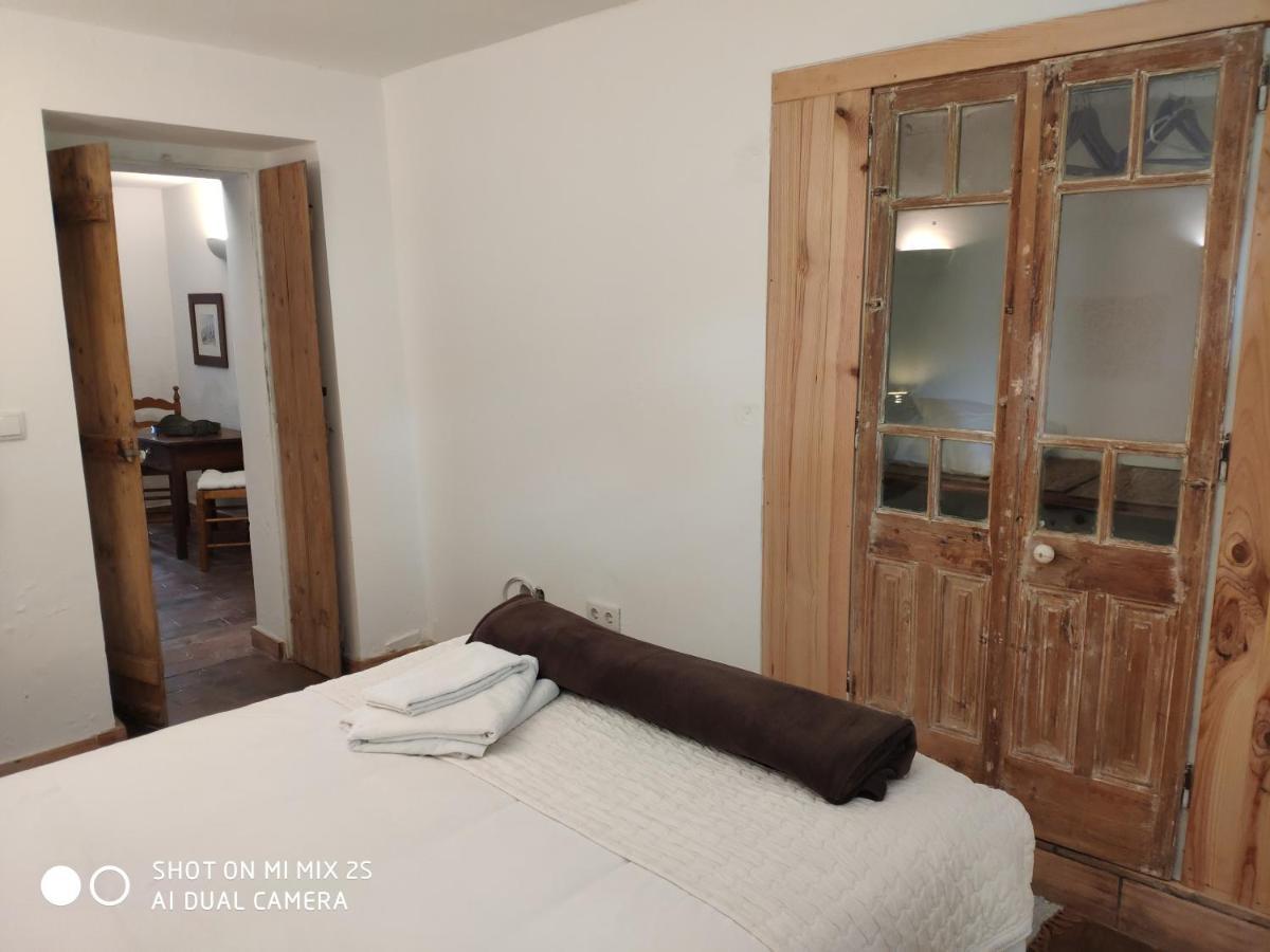 Casa Da Tia Amalia Vandrarhem Mértola Exteriör bild