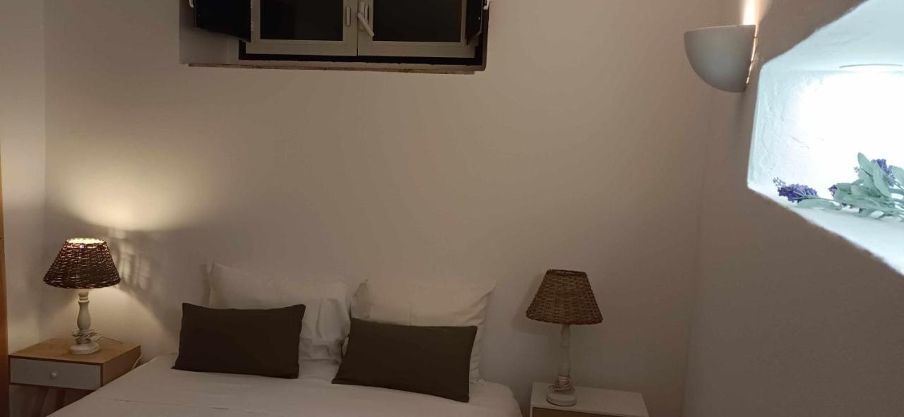 Casa Da Tia Amalia Vandrarhem Mértola Exteriör bild
